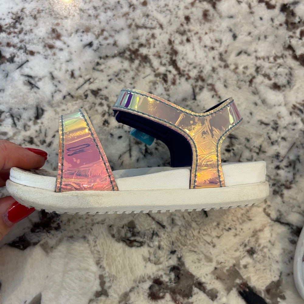 Native Sandals - Picture 3 of 5